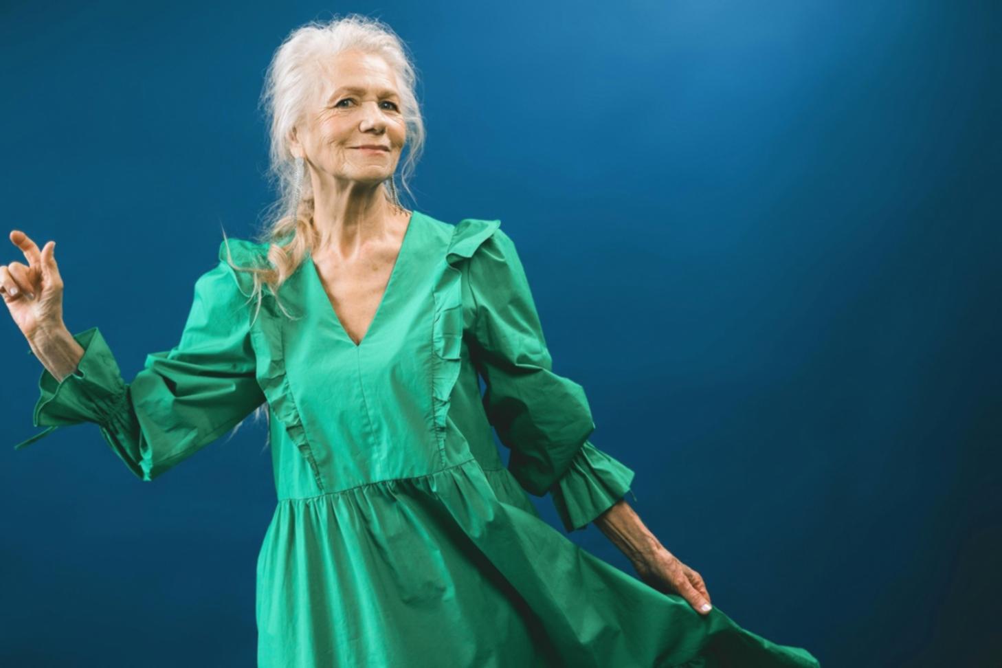 Uczestnicy szkolenia podczas praktycznych zajęć z komunikacji z klientami ośrodka pomocy społecznej